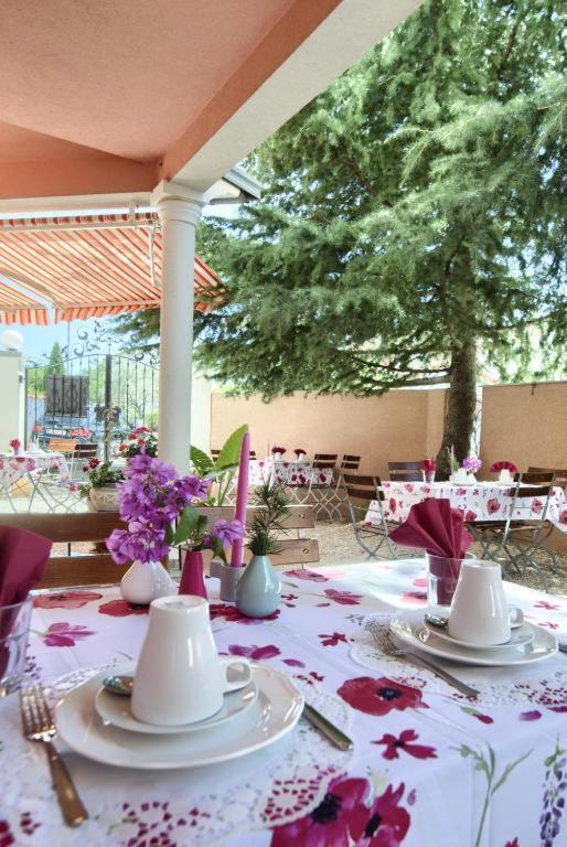 Hotel Villa Vera 2 Fažana Eksteriør billede