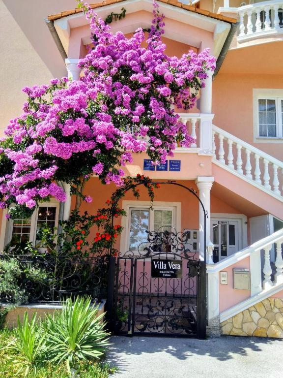 Hotel Villa Vera 2 Fažana Eksteriør billede