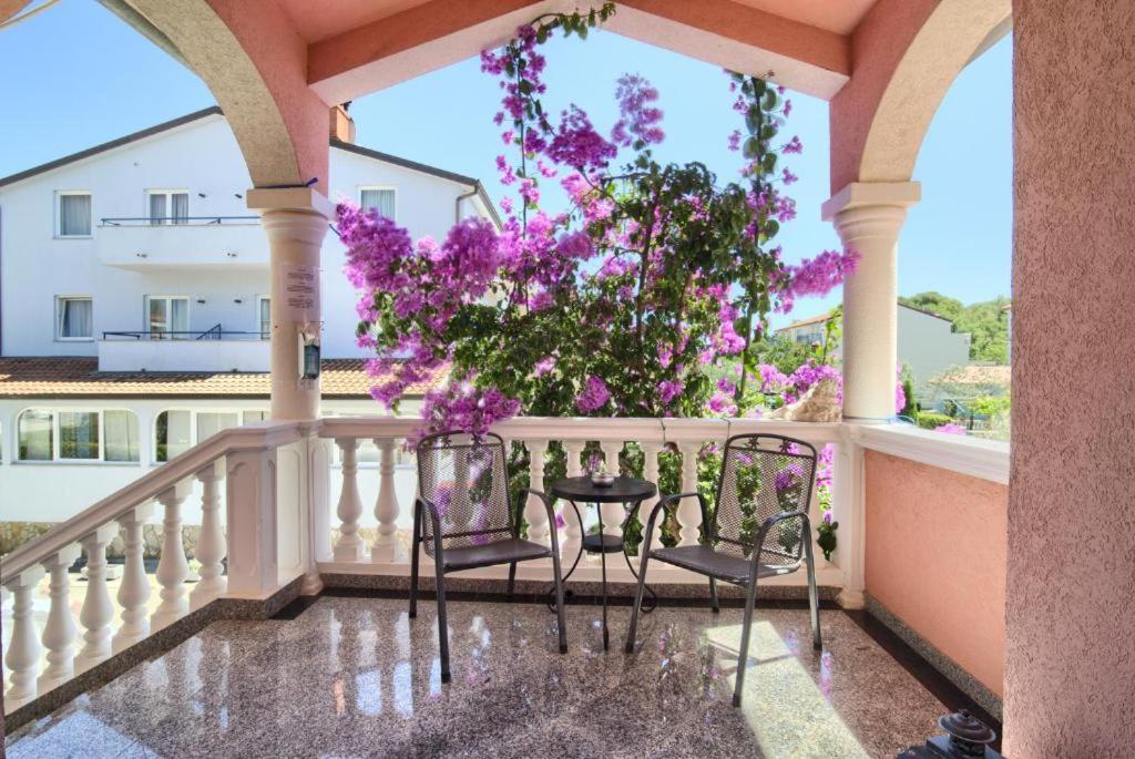 Hotel Villa Vera 2 Fažana Eksteriør billede